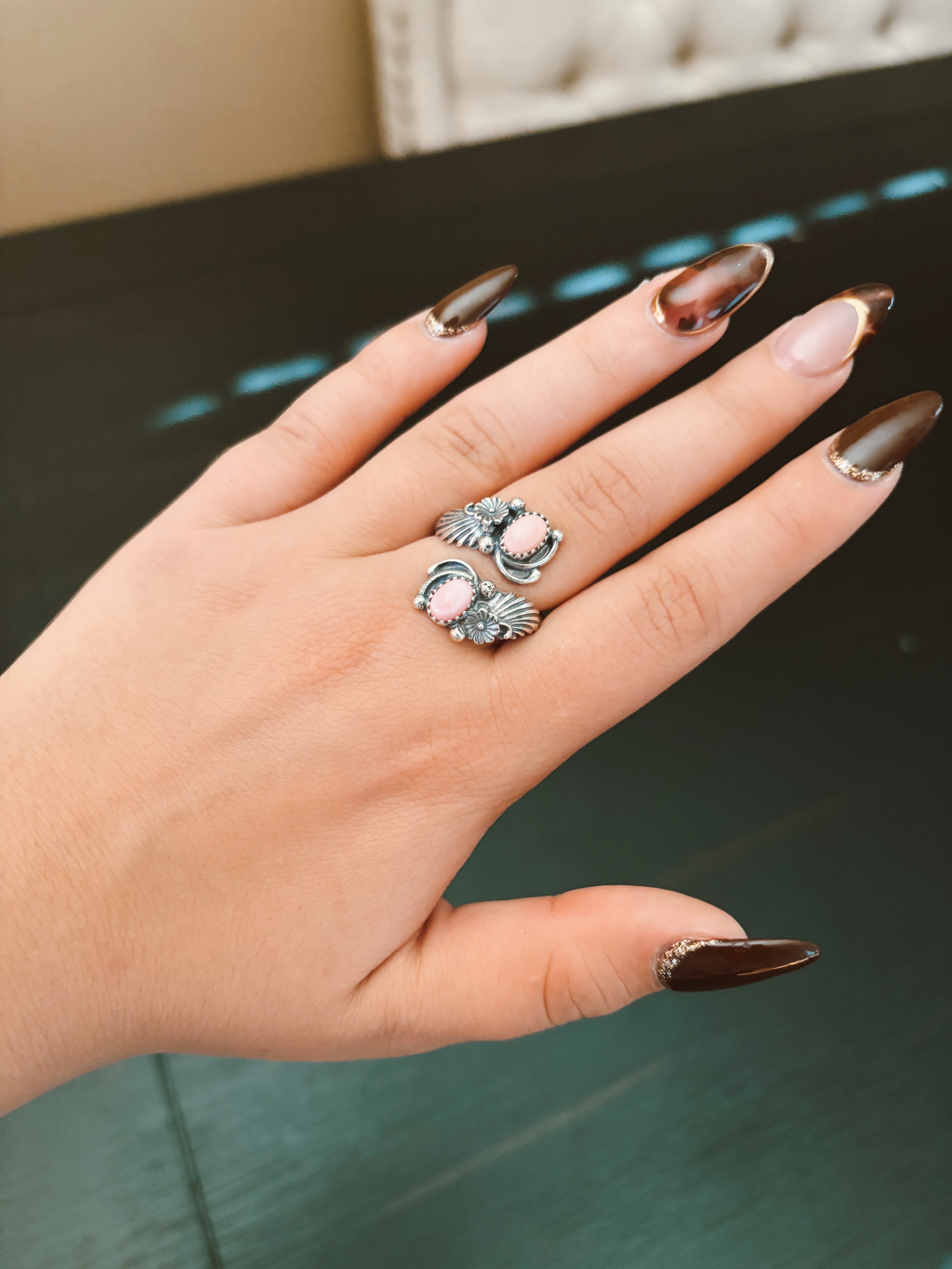 Etta Belin Pink Conch Adjustable Ring – Navajo Handmade