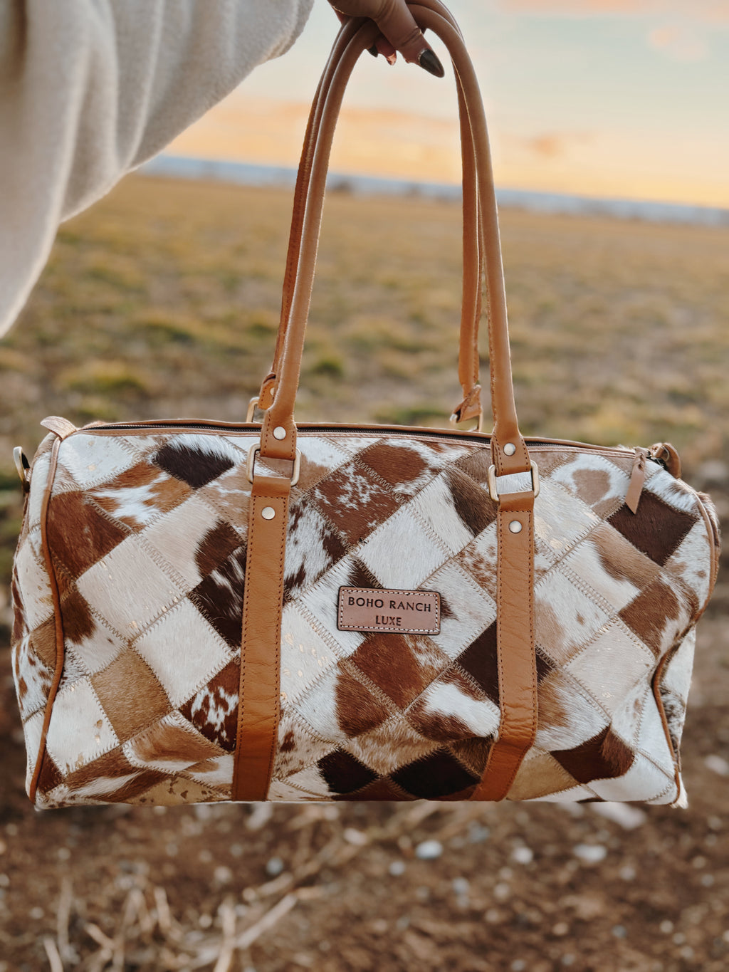 Boho Luxe Duffle Weekender — Leather Cowhide Travel Bag (Color Tan + White Cowhide)