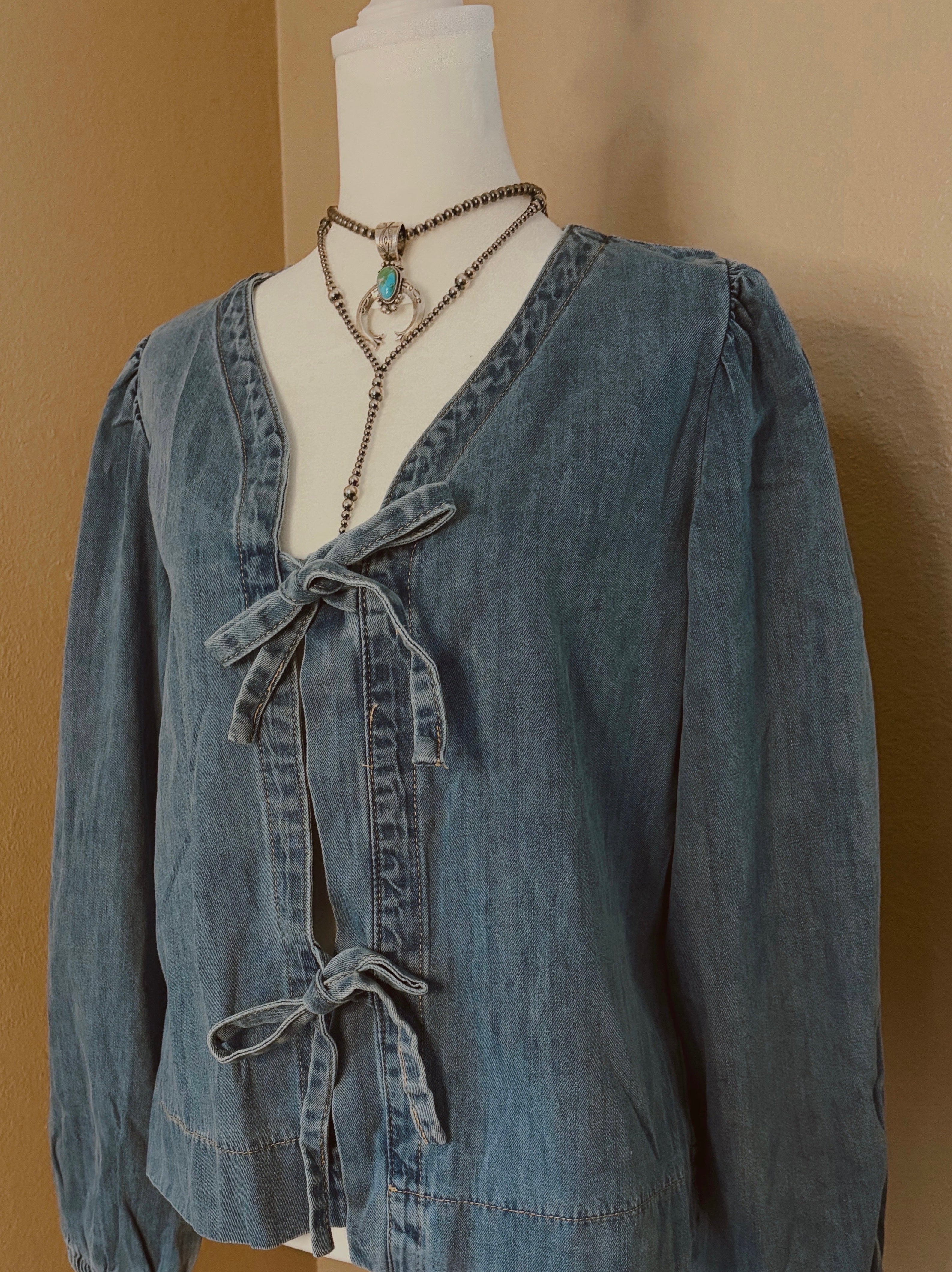 Blue Mesa Puff-Sleeve Tie Top