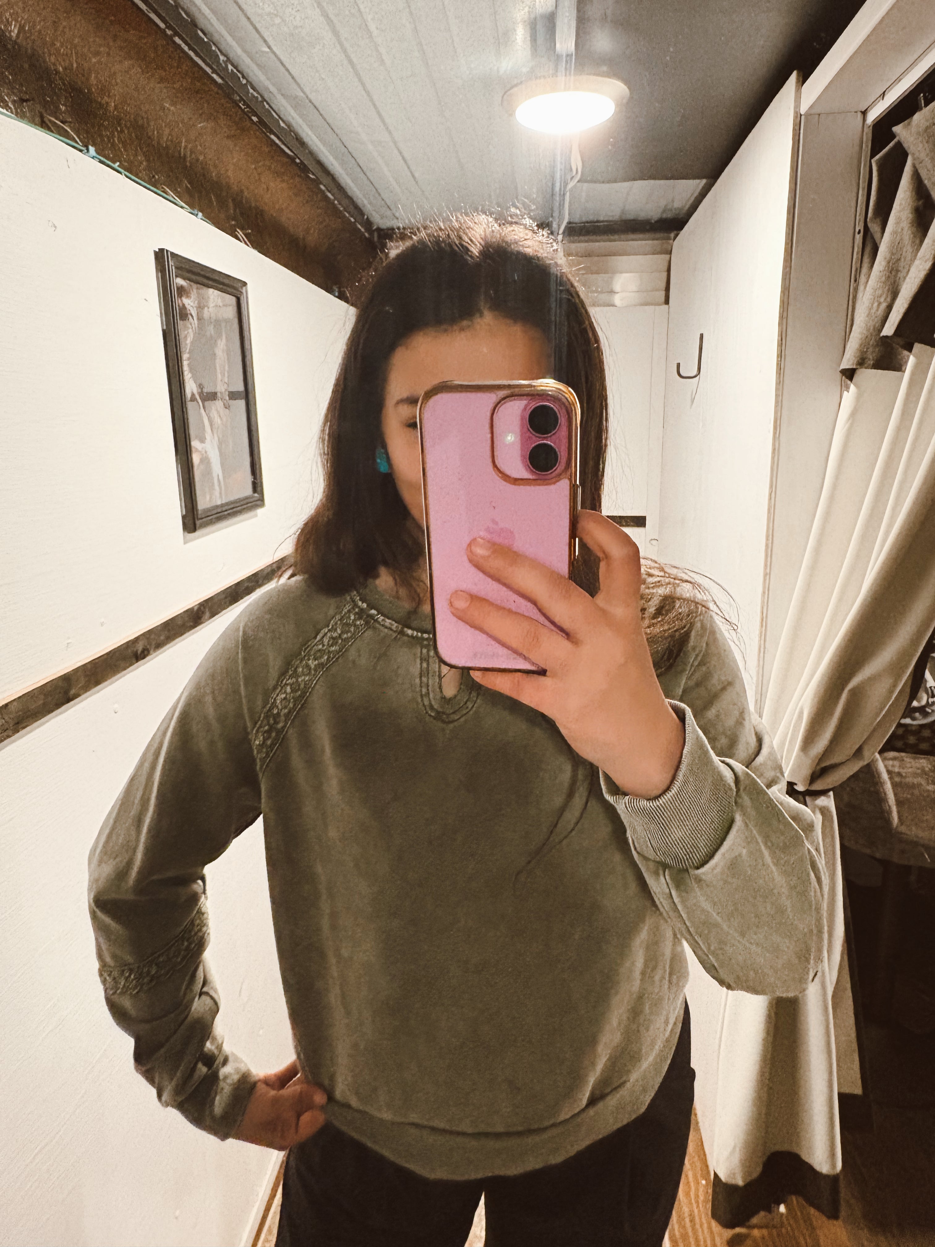 Lucy Lace Baggy Mineral Wash Pullover