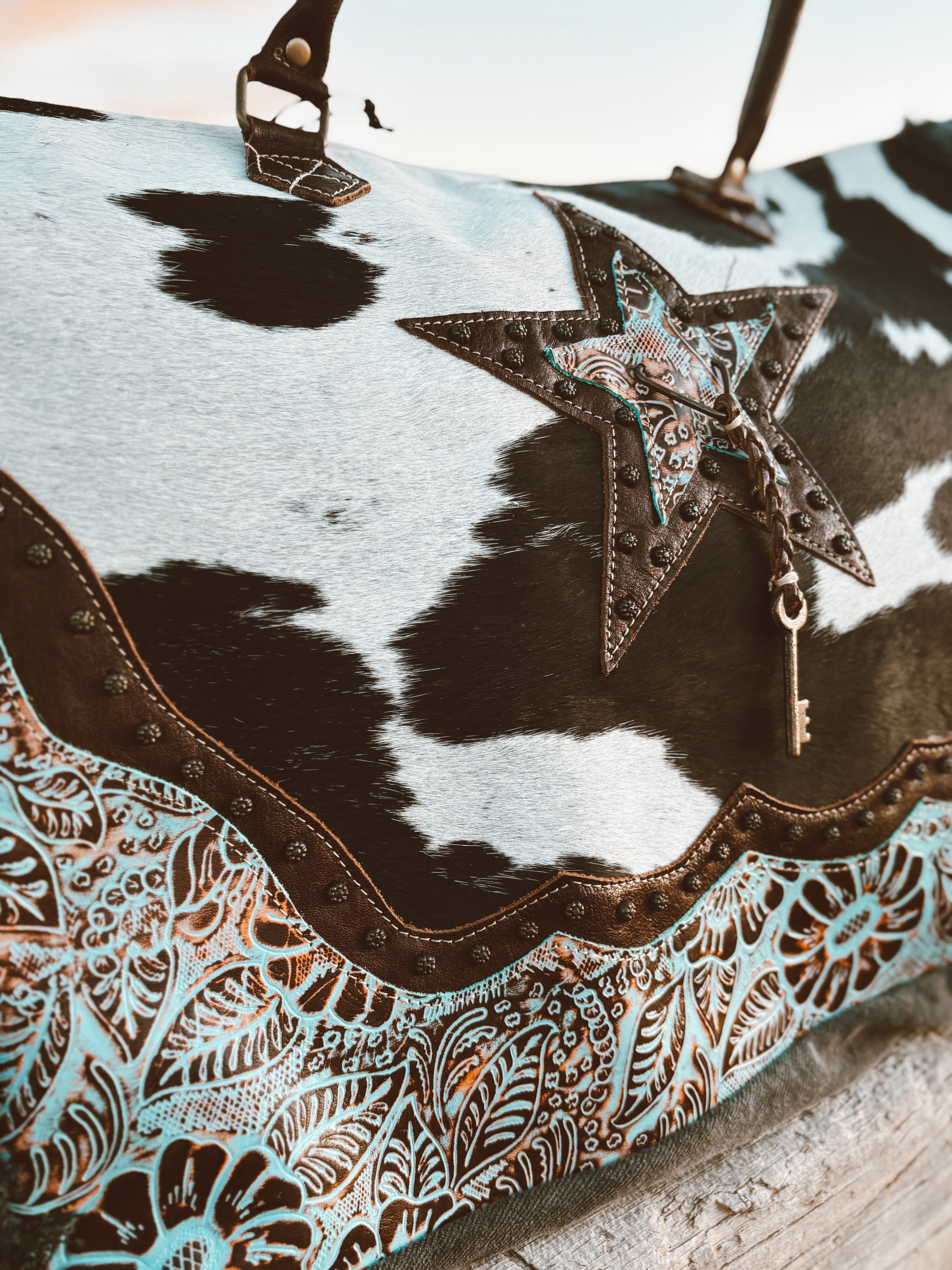 Starry Horizon Myra Cowhide & Leather Weekender