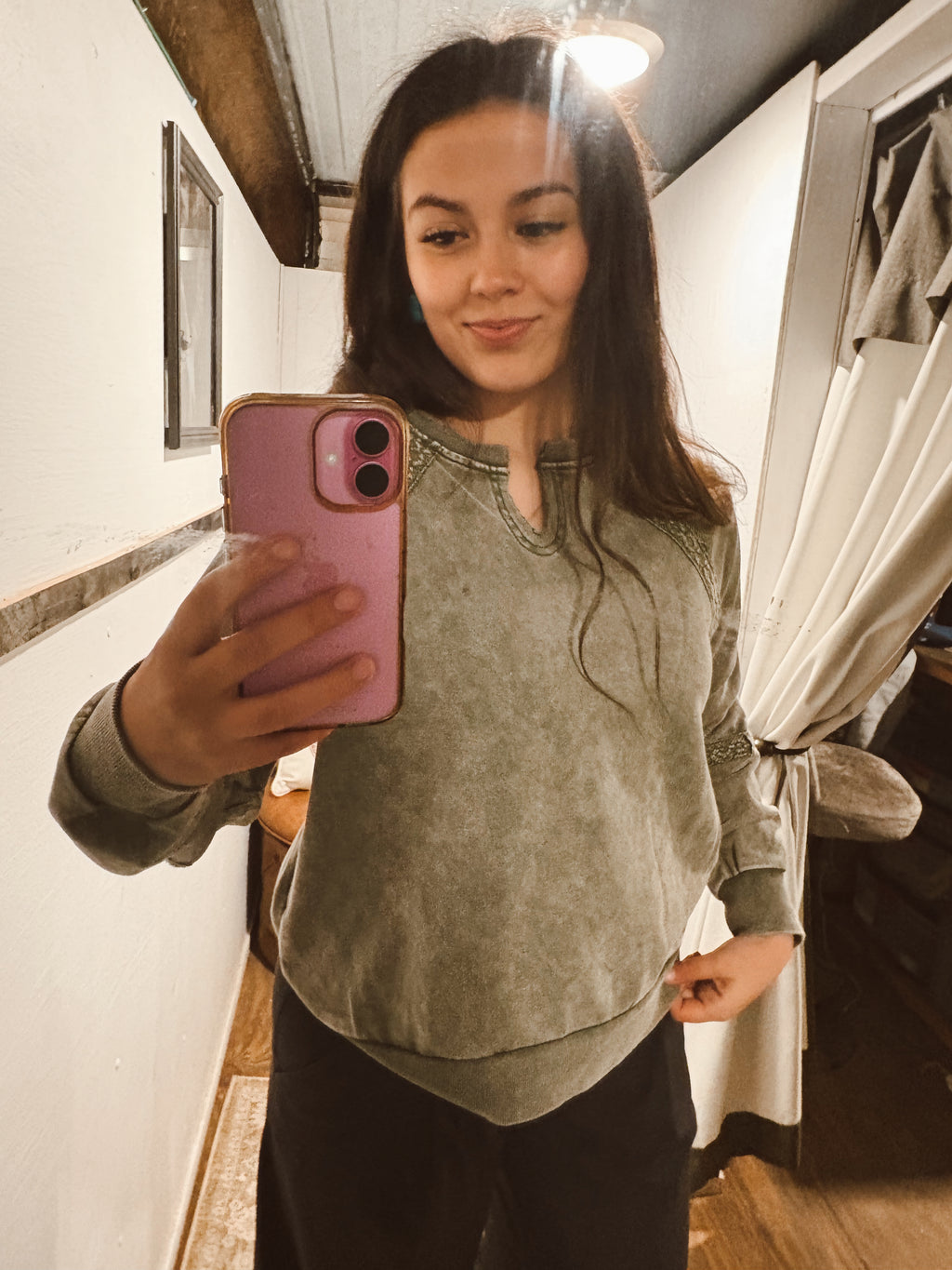Lucy Lace Baggy Mineral Wash Pullover