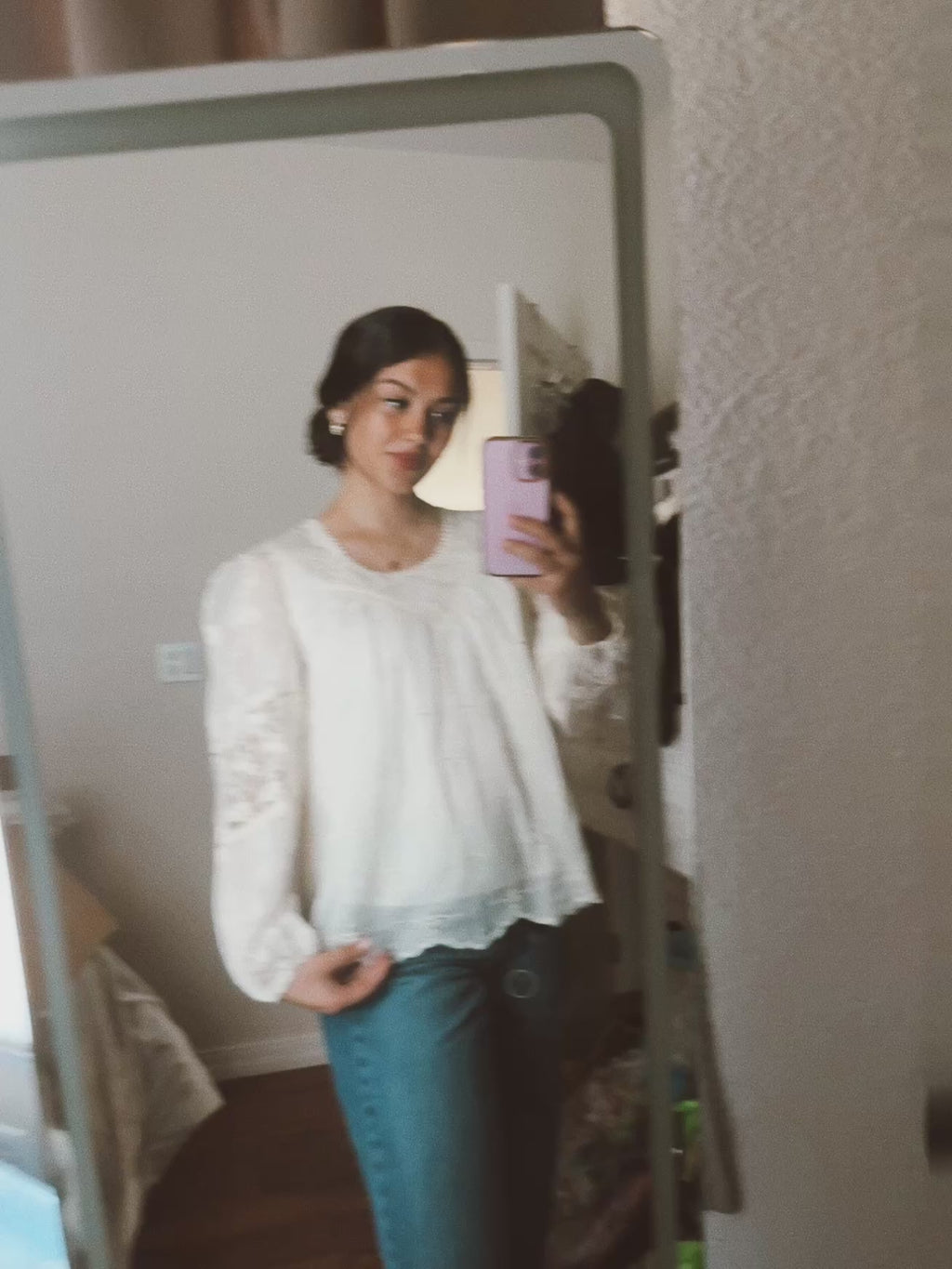 Ecru Embroidered Lace Puff Sleeve Blouse